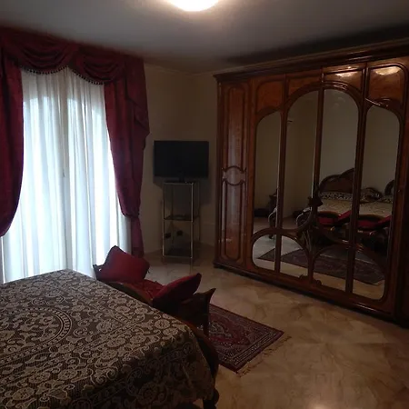 Mary Bed & Breakfast