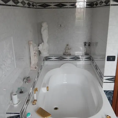 Bed & Breakfast Mary *